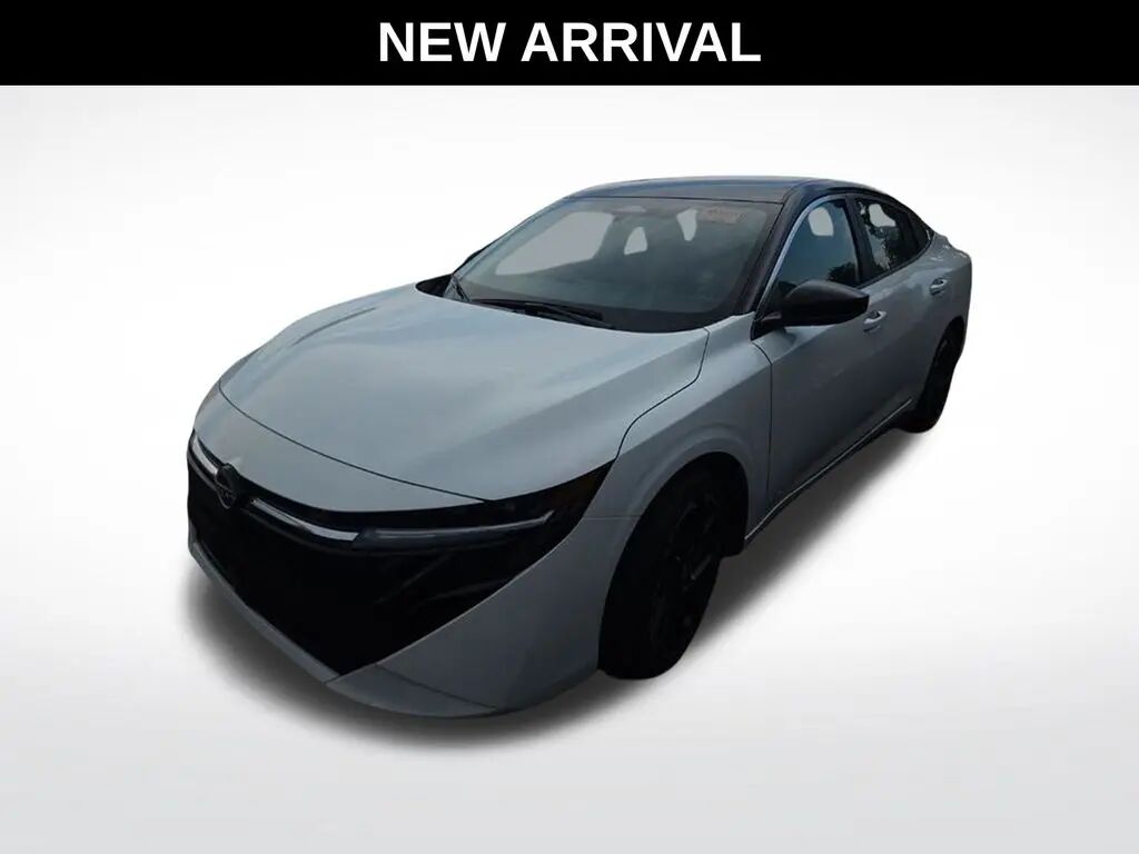 2026 Nissan Sentra SR — photo 1 of 9