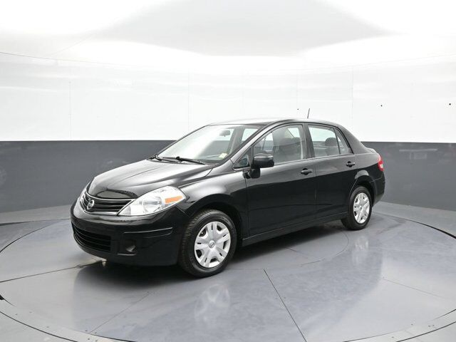 2011 Nissan Versa 1.8 S