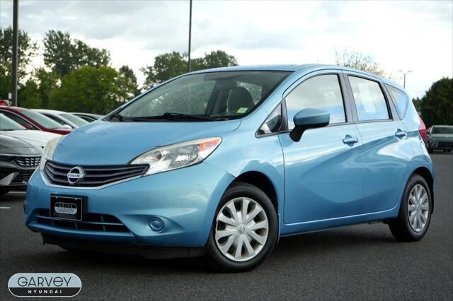 2015 Nissan Versa Note SV — photo 1 of 13