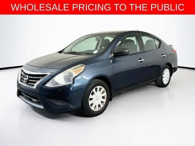 2015 Nissan Versa 1.6 SV