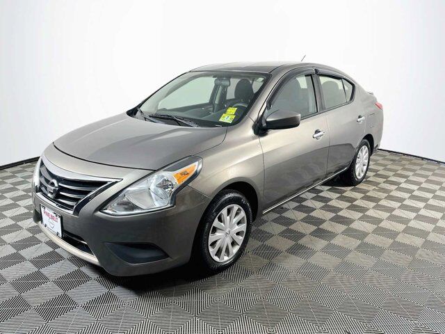 2017 Nissan Versa Sedan SV