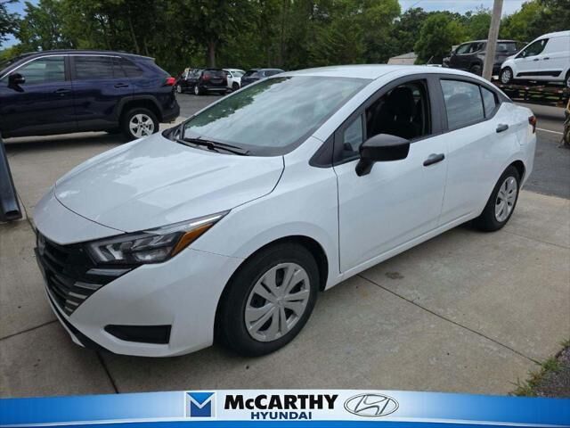 2025 Nissan Versa S