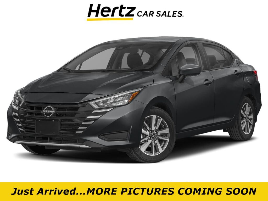 2025 Nissan Versa SV — photo 1 of 1