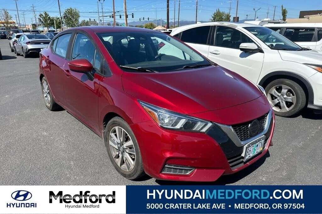 2020 Nissan Versa SV — photo 1 of 1