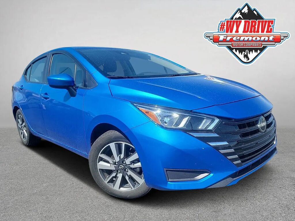 2024 Nissan Versa SV — photo 1 of 13