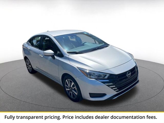 2025 Nissan Versa SV