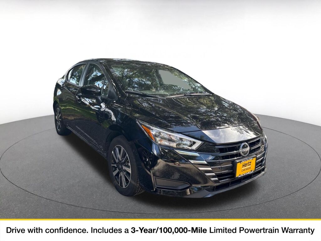 2025 Nissan Versa SV — photo 1 of 11