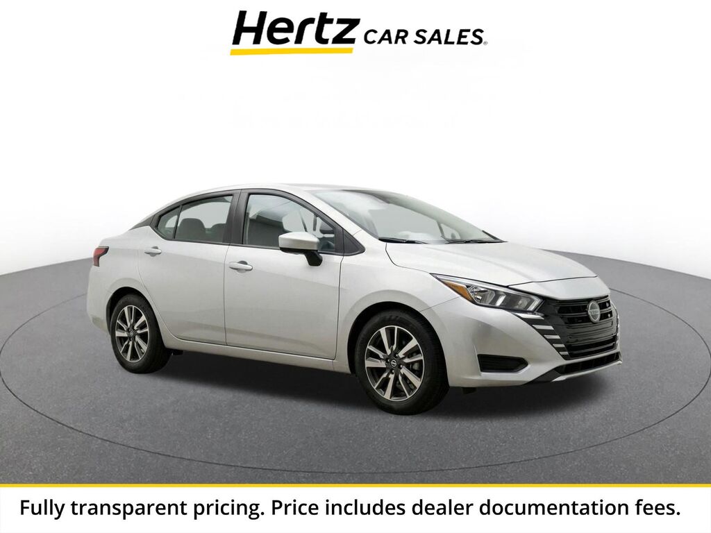 2025 Nissan Versa SV — photo 1 of 23