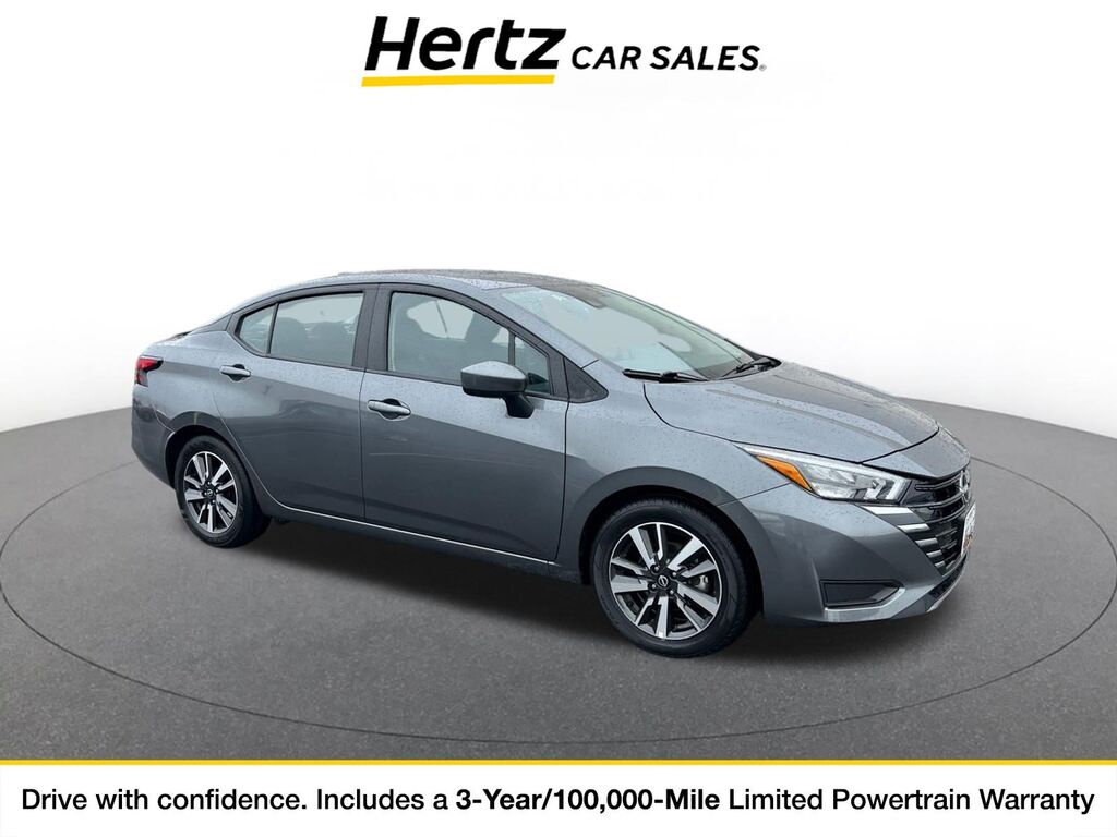 2025 Nissan Versa SV — photo 1 of 11