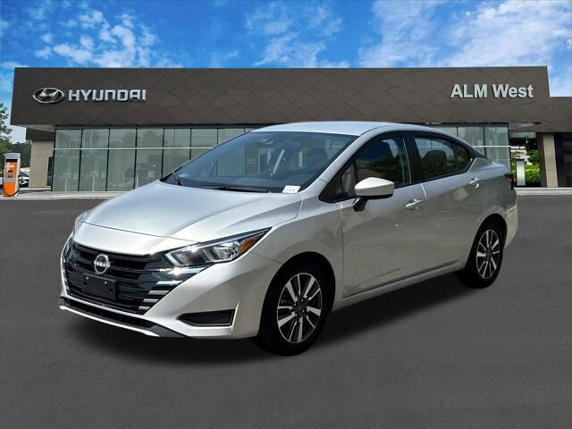 2024 Nissan Versa SV