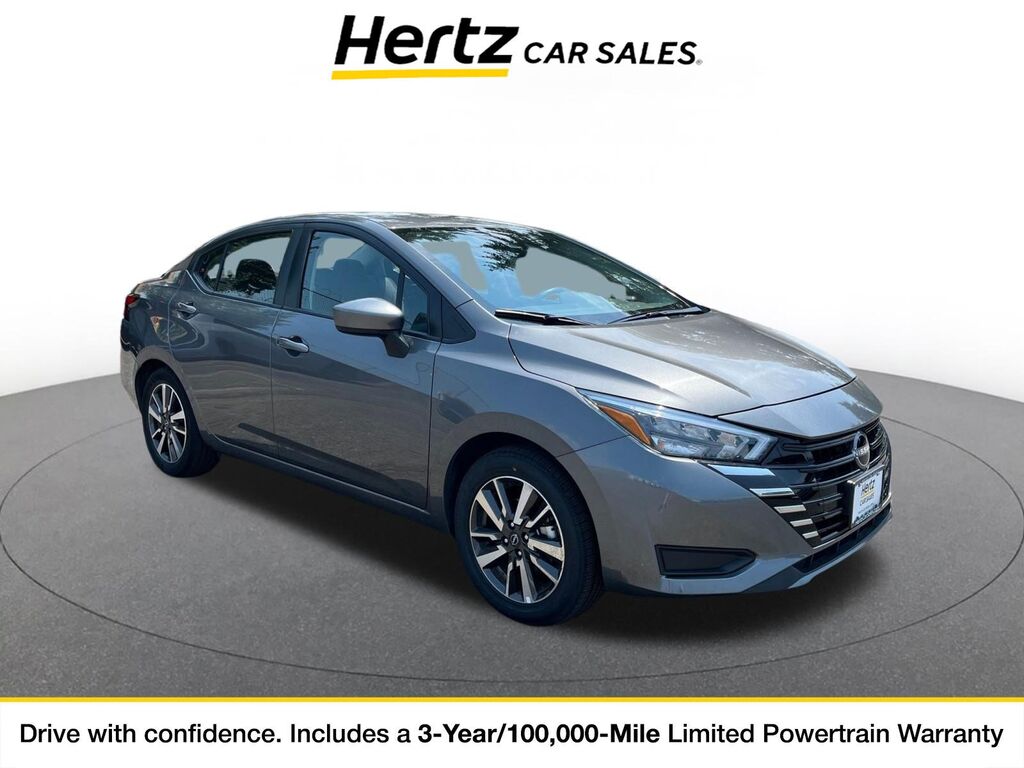 2025 Nissan Versa SV — photo 1 of 11