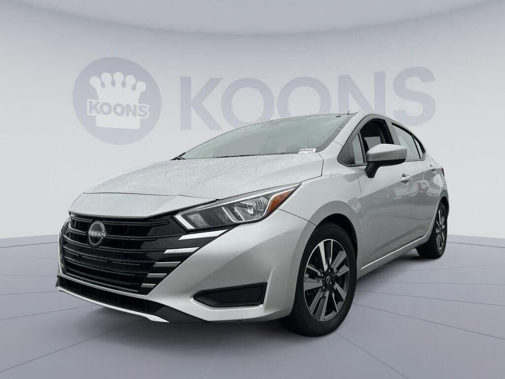 2024 Nissan Versa SV