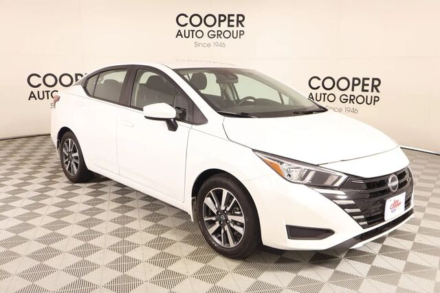 2024 Nissan Versa SV