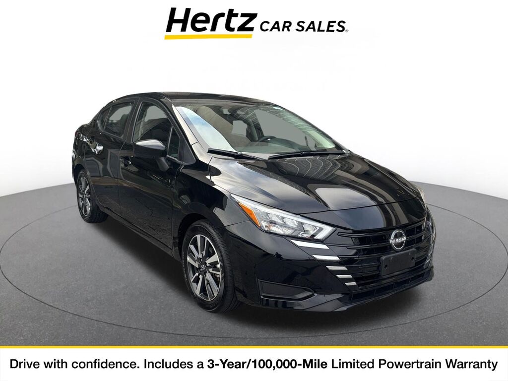 2025 Nissan Versa SV — photo 1 of 11
