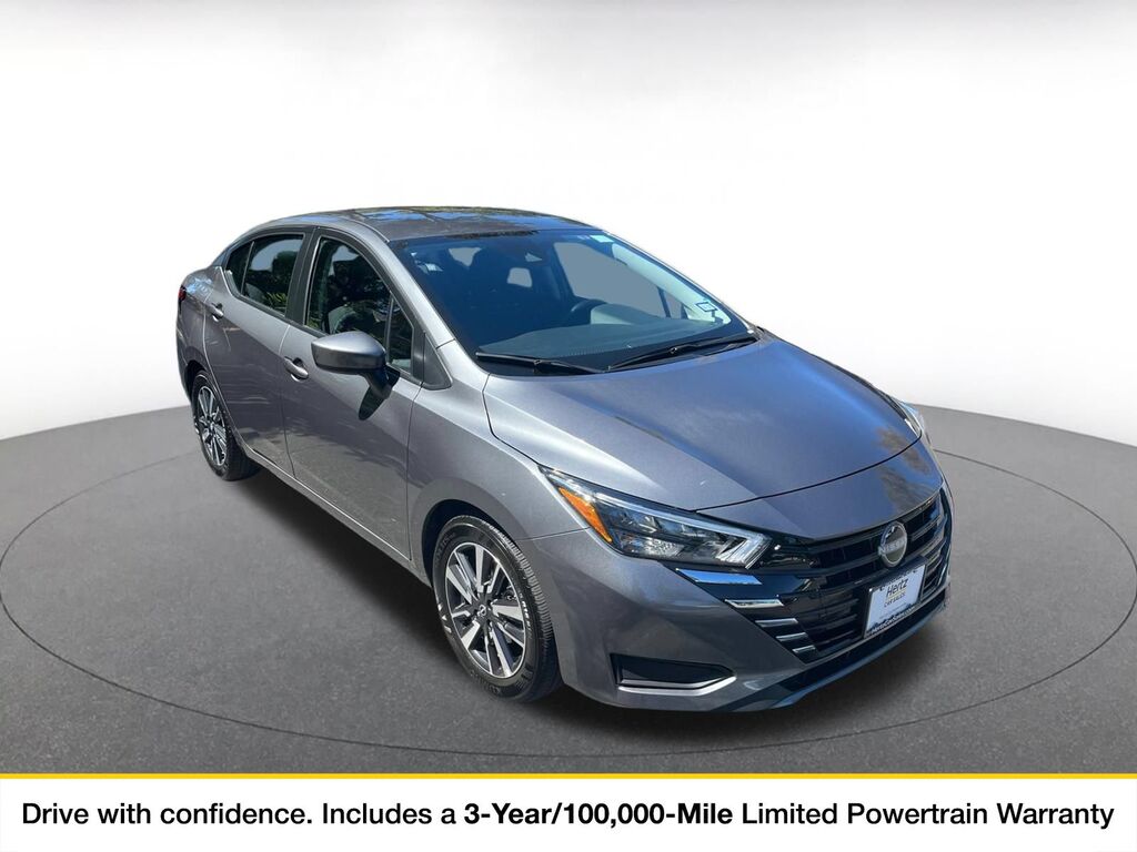 2025 Nissan Versa SV — photo 1 of 11