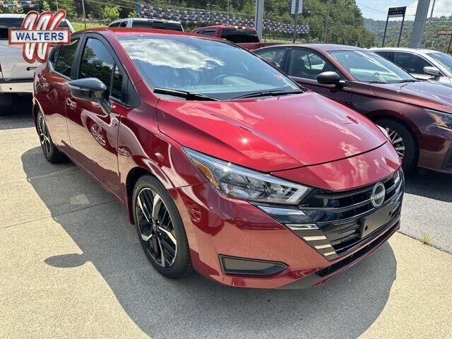 2025 Nissan Versa SR