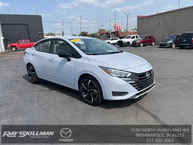 2025 Nissan Versa SR