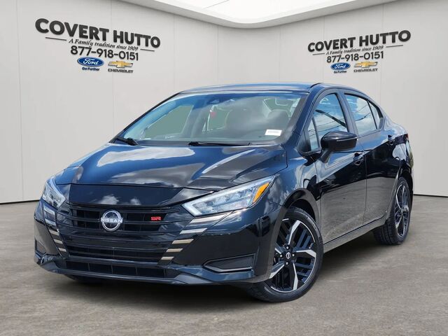 2025 Nissan Versa SR