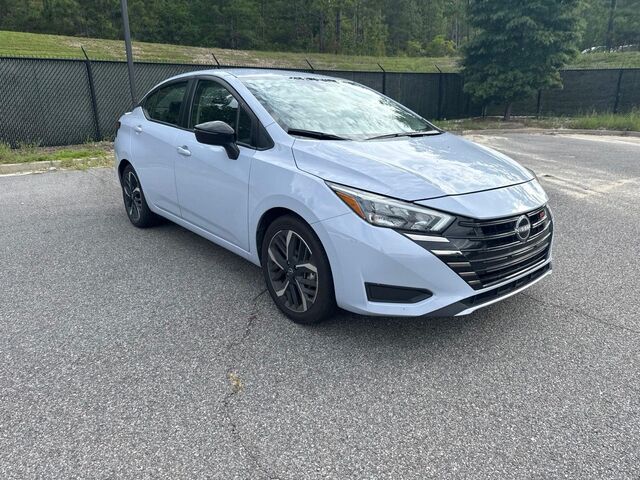 2024 Nissan Versa SR