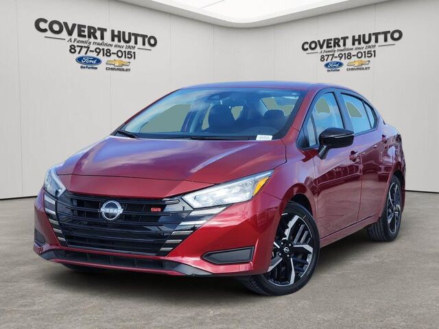 2024 Nissan Versa SR