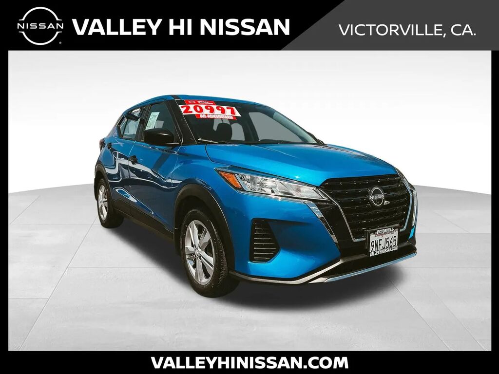 2024 Nissan Kicks S — photo 1 of 13