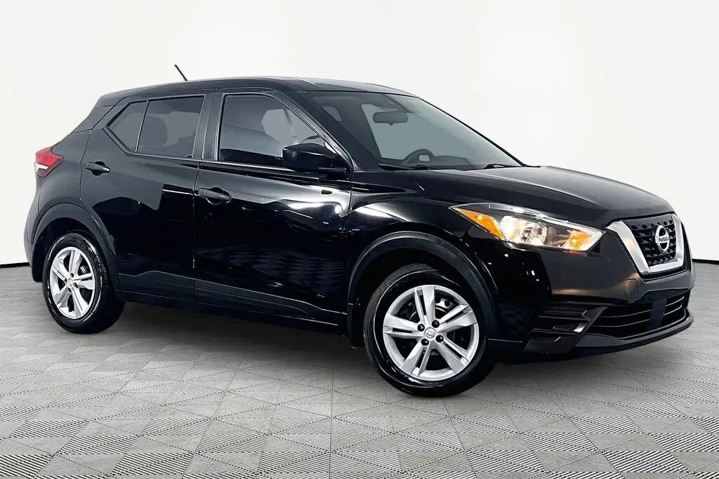 2020 Nissan Kicks S