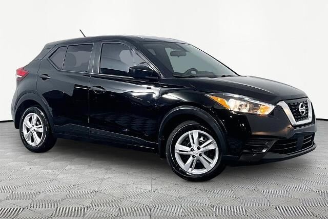 2020 Nissan Kicks S