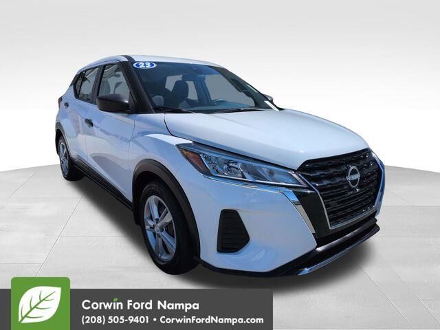 2023 Nissan Kicks S
