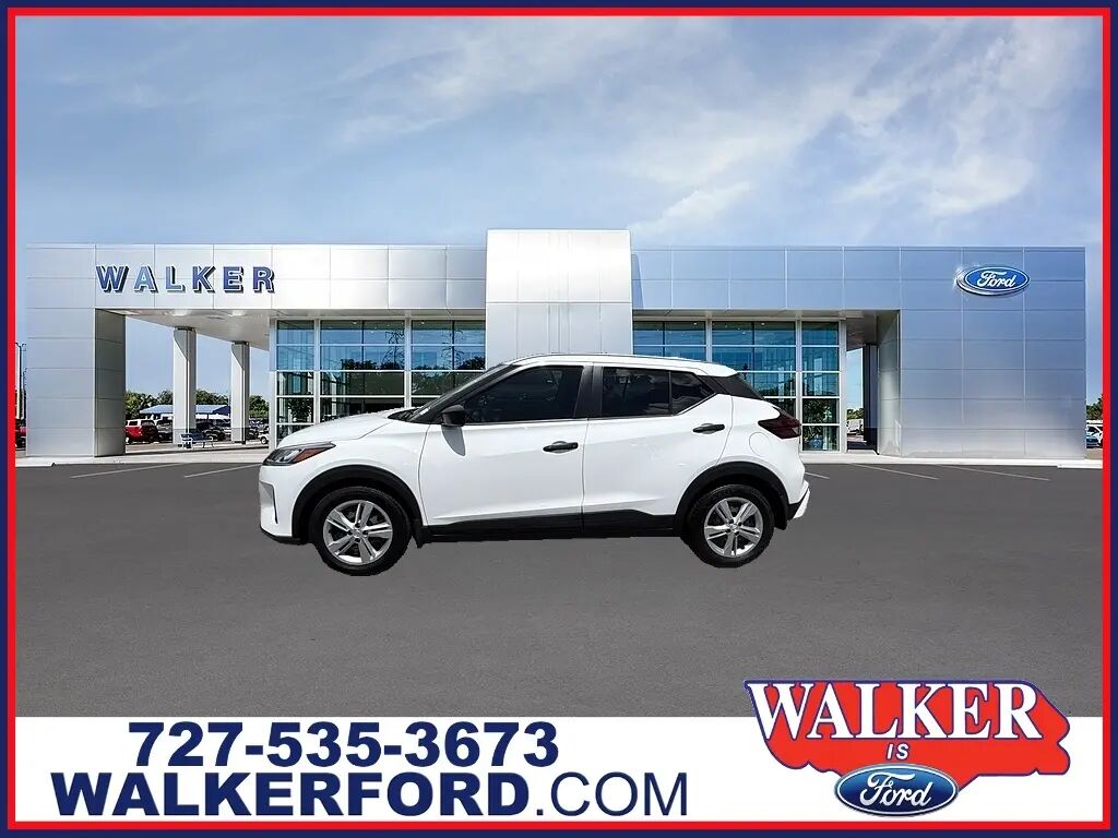 2022 Nissan Kicks S