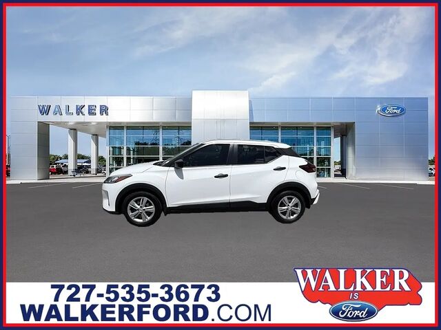 2022 Nissan Kicks S