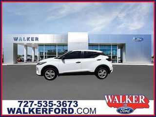 2022 Nissan Kicks S