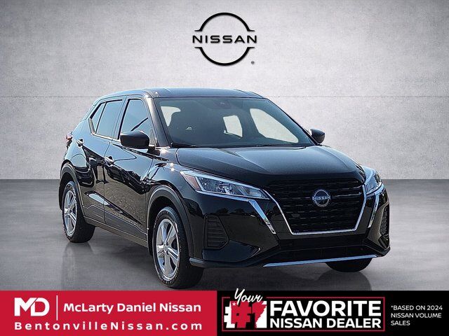 2025 Nissan Kicks Play S
