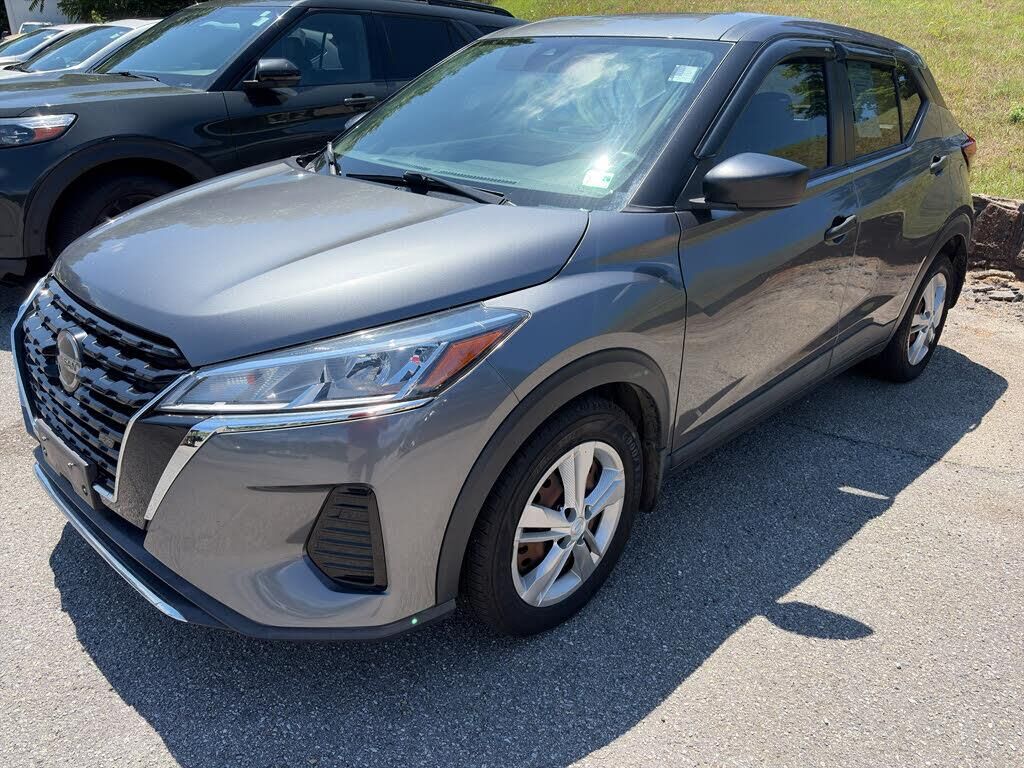 2021 Nissan Kicks S