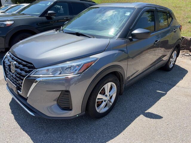 2021 Nissan Kicks S