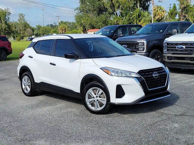 2024 Nissan Kicks S