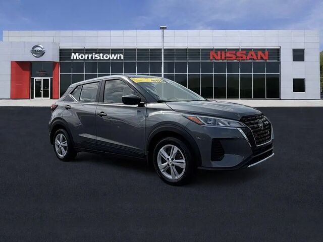 2025 Nissan Kicks Play S