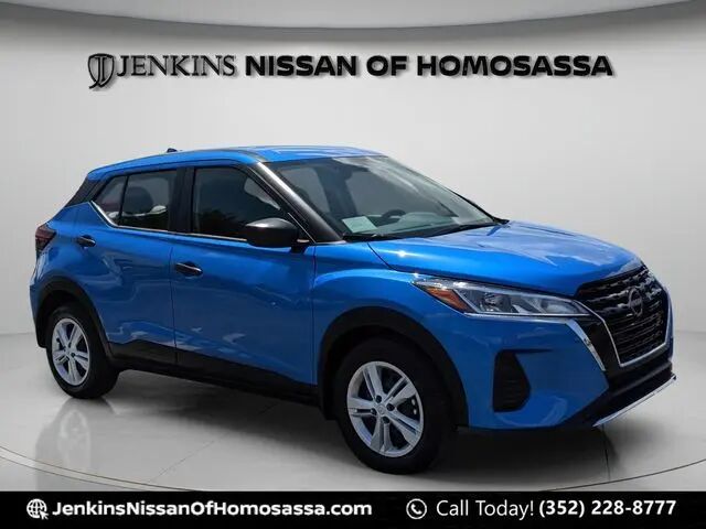 2025 Nissan Kicks Play S