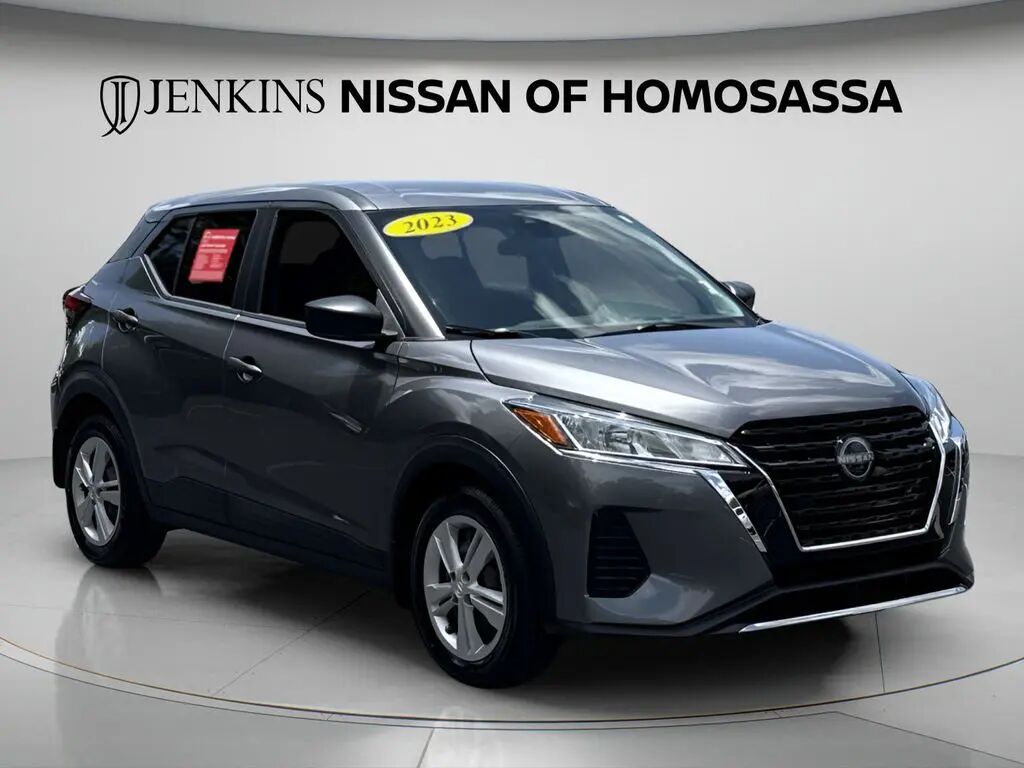 2023 Nissan Kicks S