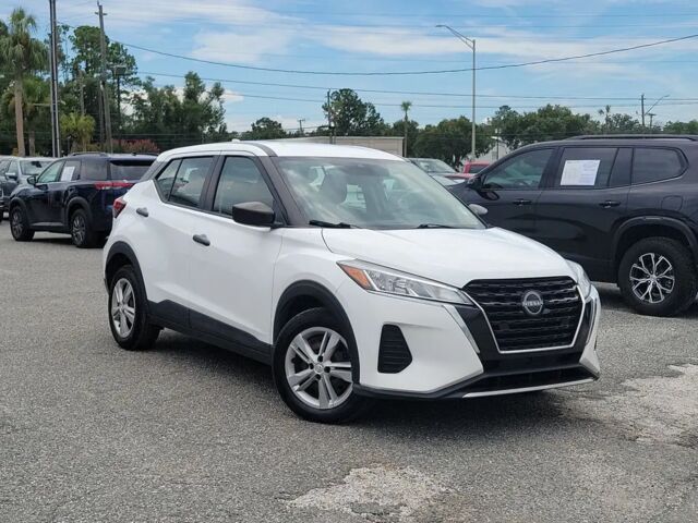 2024 Nissan Kicks S