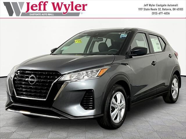2025 Nissan Kicks Play S