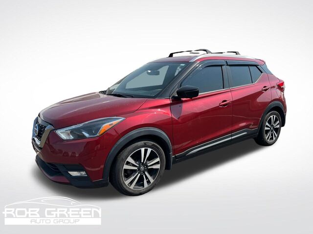 2019 Nissan Kicks SR
