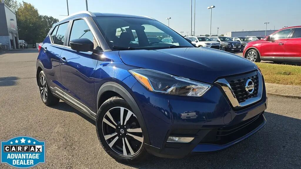 2018 Nissan Kicks S — photo 1 of 13
