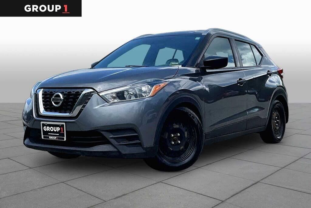 2019 Nissan Kicks S — photo 1 of 1