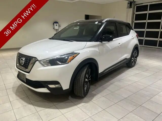2019 Nissan Kicks S