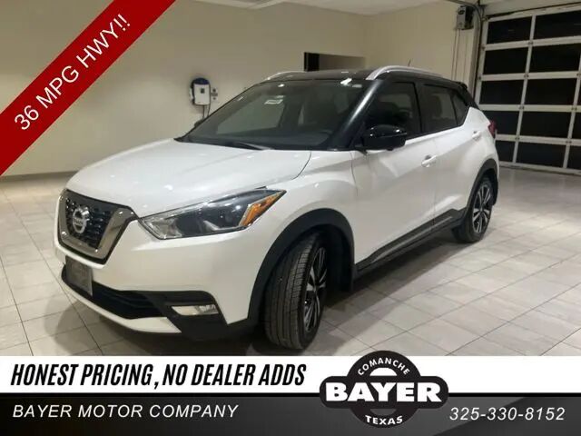 2019 Nissan Kicks S — photo 1 of 13