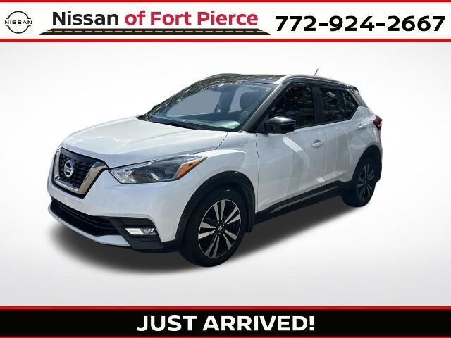 2019 Nissan Kicks S