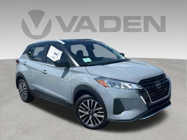 2024 Nissan Kicks SV — photo 1 of 13