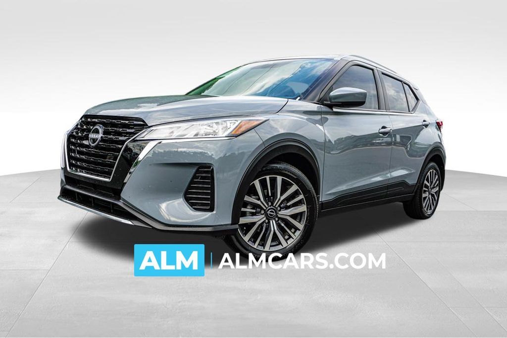 2023 Nissan Kicks SV — photo 1 of 13