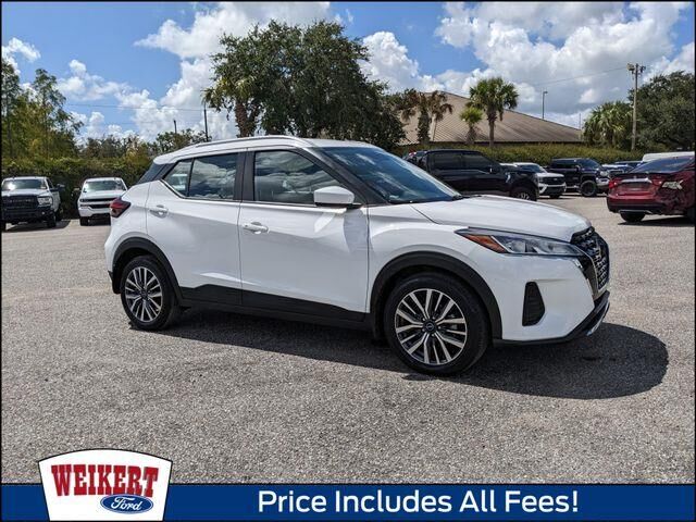 2023 Nissan Kicks SV