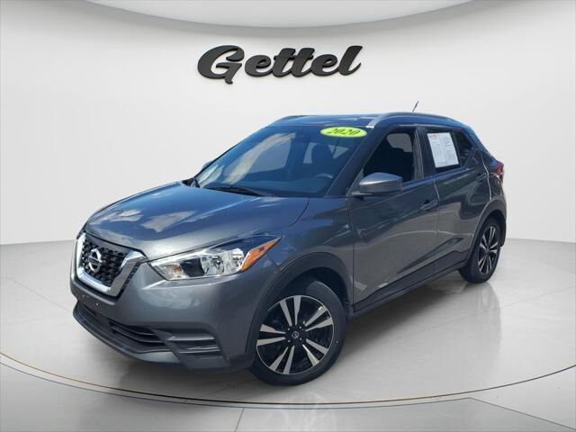 2020 Nissan Kicks SV — photo 1 of 13